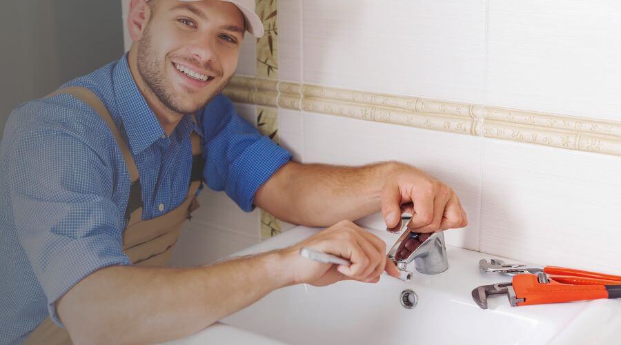 Local expert plumbing services in Mantee, MS